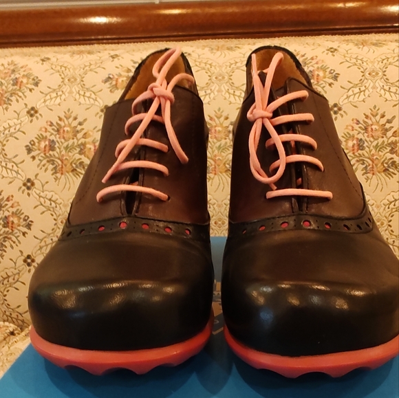 John Fluevog KKBB May Size 9 - Picture 2 of 8